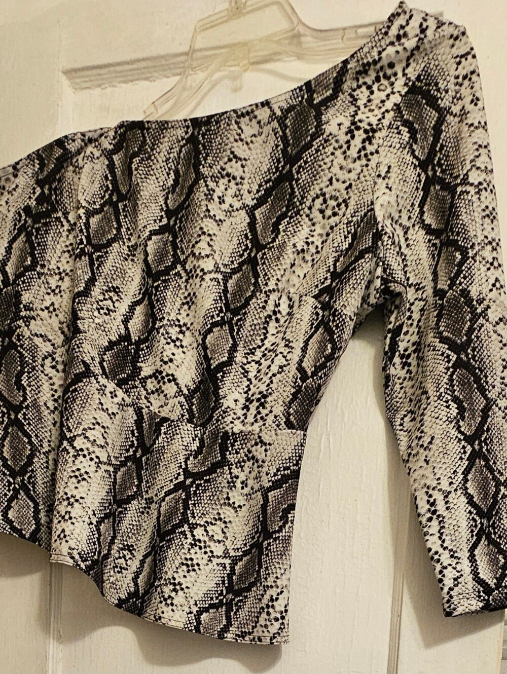 ASOS Snake Print Off-Shoulder Top in Black and White - Picture 3 of 3